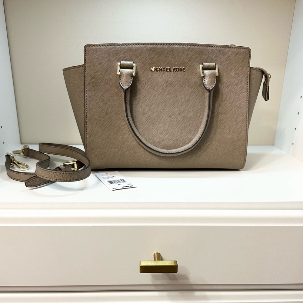 Michael Kors Selma